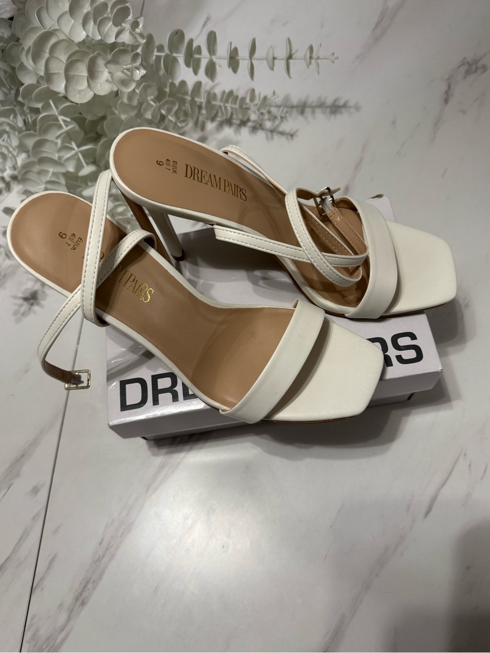 Dream Pairs White Square Toe Strappy Heeled Sandals